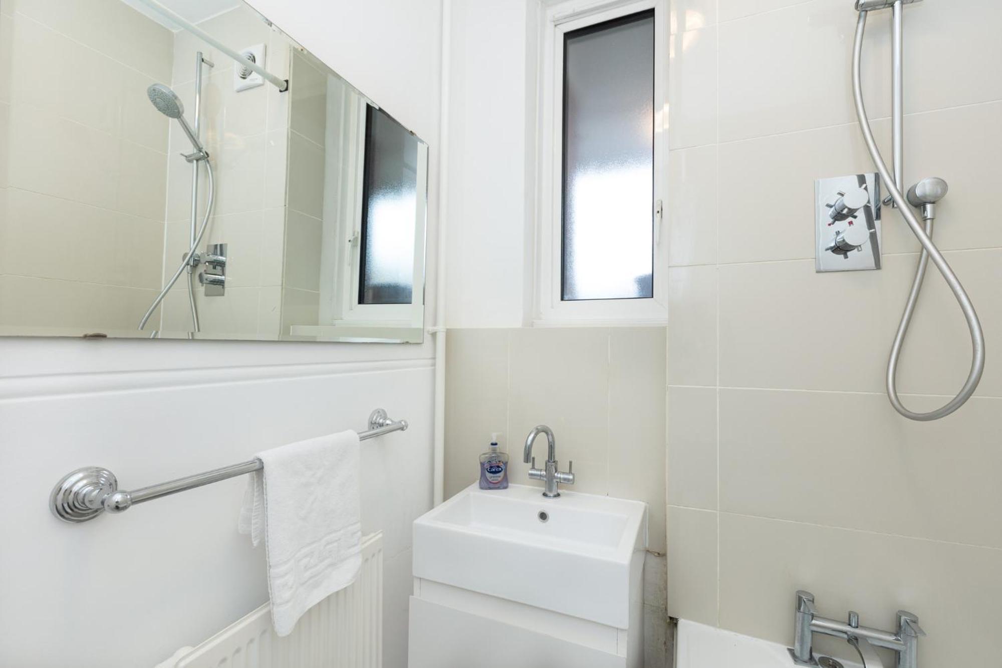 Bright Modern 1 Bedroom Flat, 5 Min To Vauxhall St Londýn Exteriér fotografie